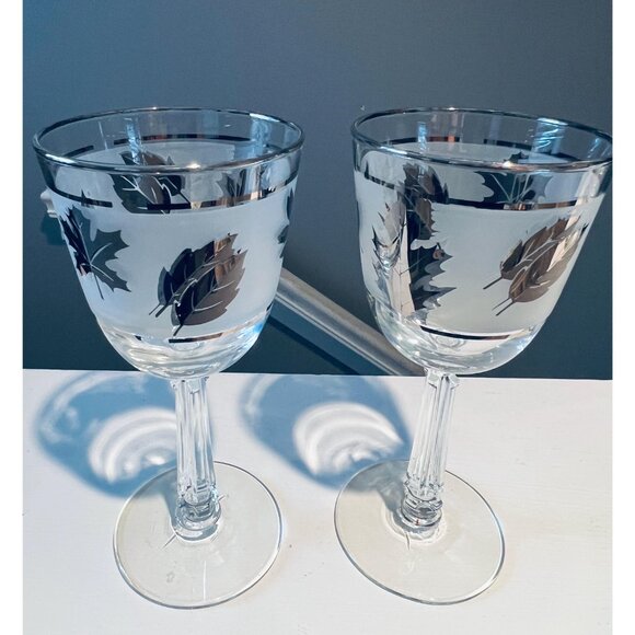 Vintage Hollywood Regency Libbey Frosted Silver Leaf Glassware - Picture 8 of 10